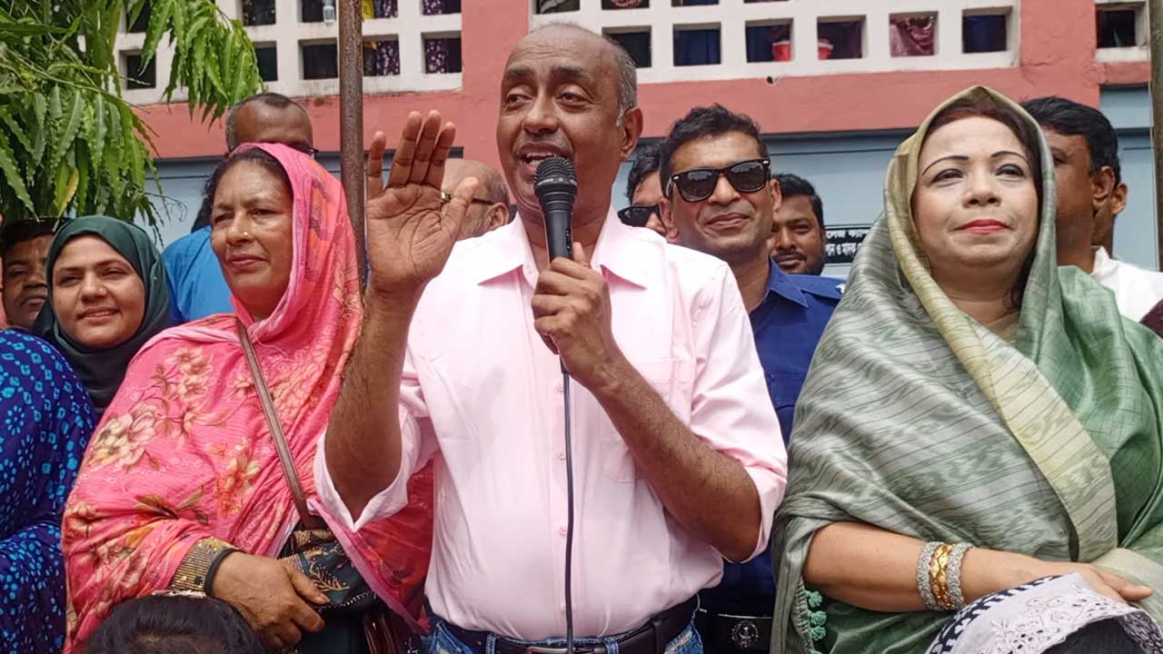 শৈলকুপার জন্য চেষ্টা করবো যেন প্রত্যেক ঘরে ঘরে বিসিএস ক্যাডারের জন্ম হয়ঃ আসাদুজ্জামান