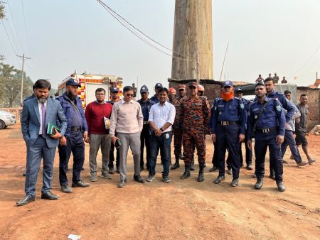 নীলফামারীতে অবৈধ ইটভাটায় অভিযান, দুই লক্ষ টাকা জরিমানা